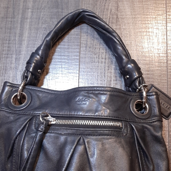 ❌SOLD❌Parker Leather Hobo Handbag Black Buttery Soft Gelato Pleated 13416 - Picture 2 of 14